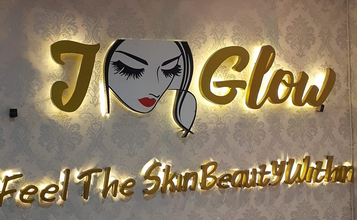 Marketing & Branding